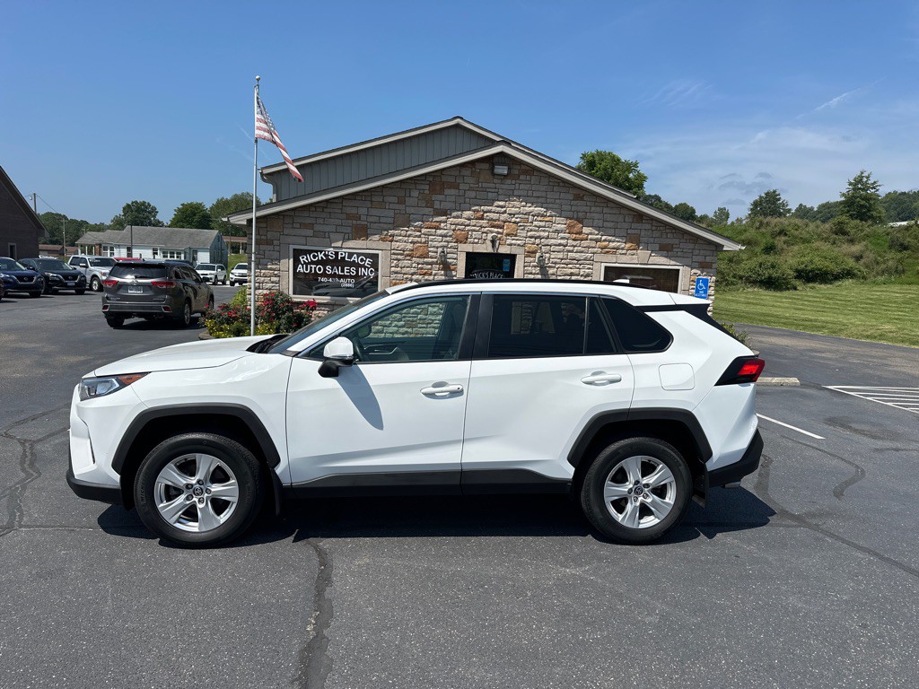 2021 Toyota Rav4 Image 2