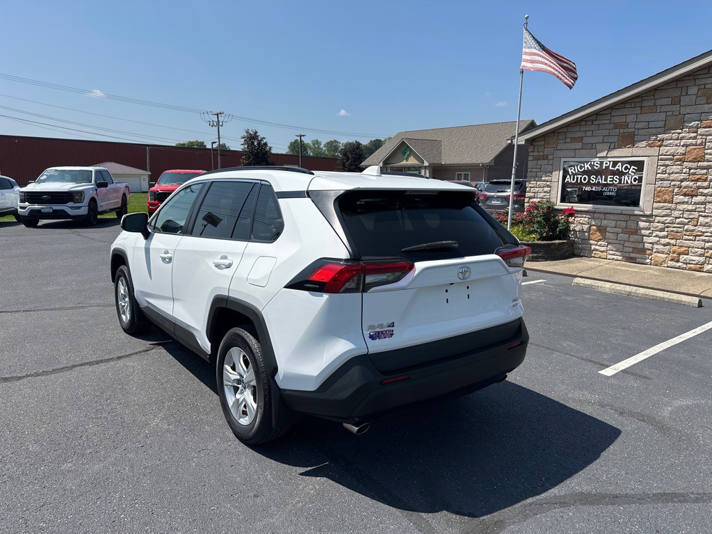 2021 Toyota Rav4 Image 3