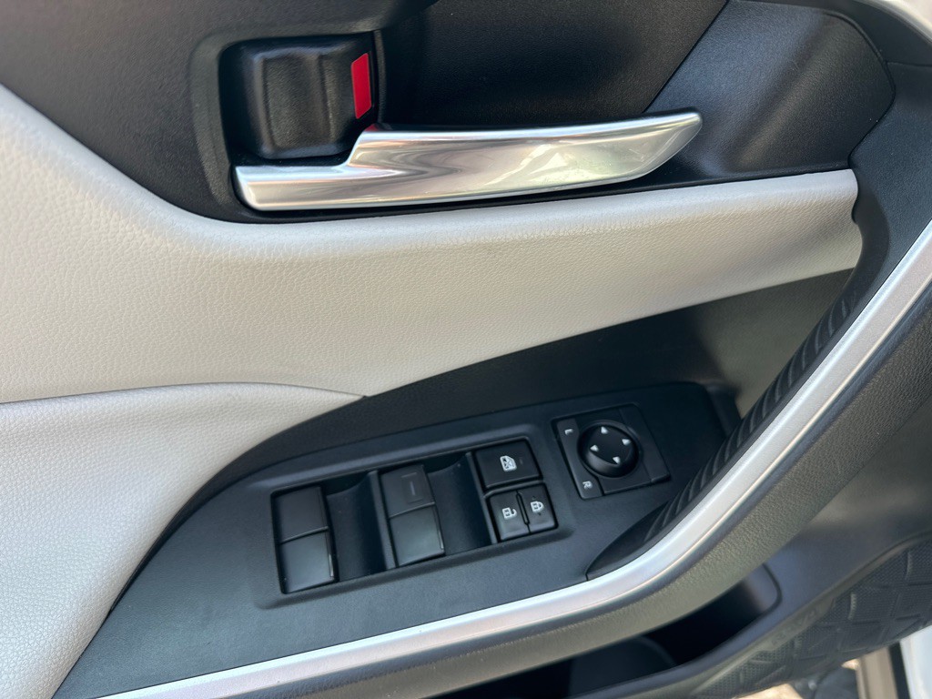 2021 Toyota Rav4 Image 10