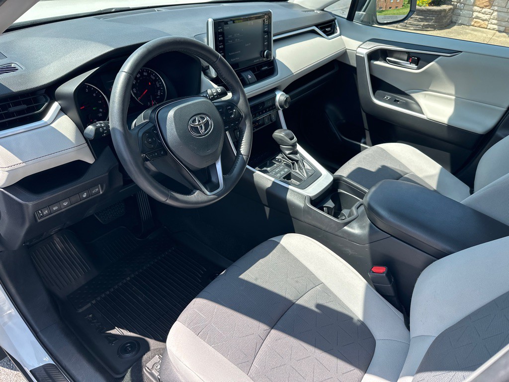 2021 Toyota Rav4 Image 11