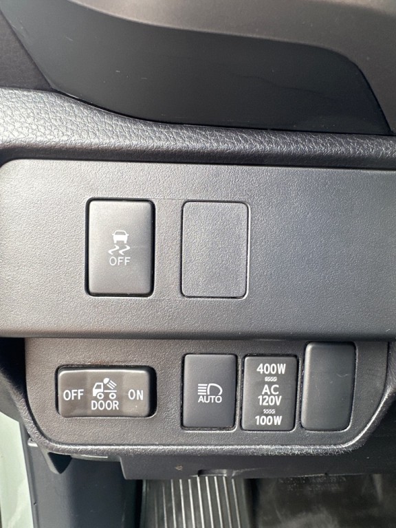 2023 Toyota Tacoma Image 11
