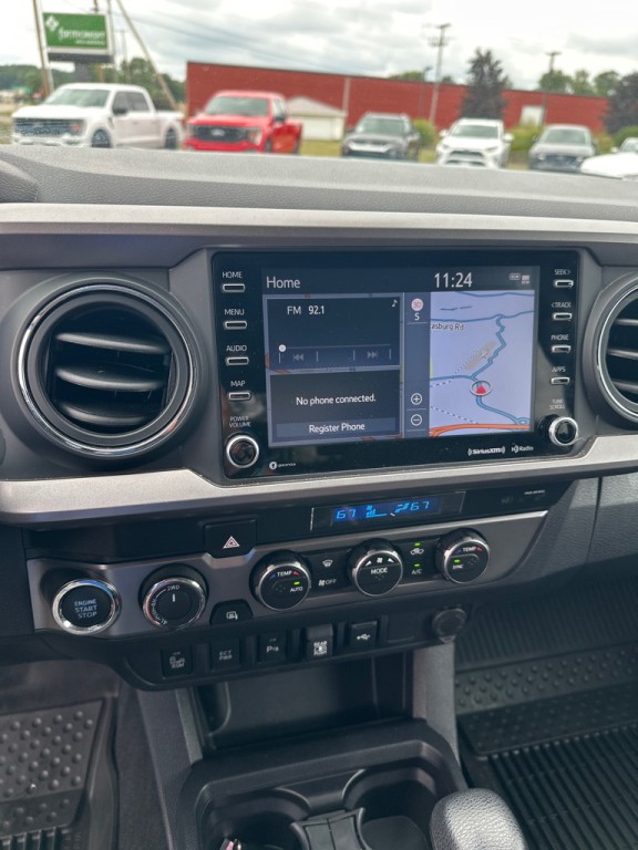 2023 Toyota Tacoma Image 17