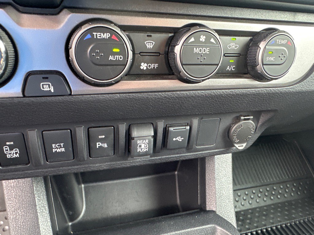 2023 Toyota Tacoma Image 22