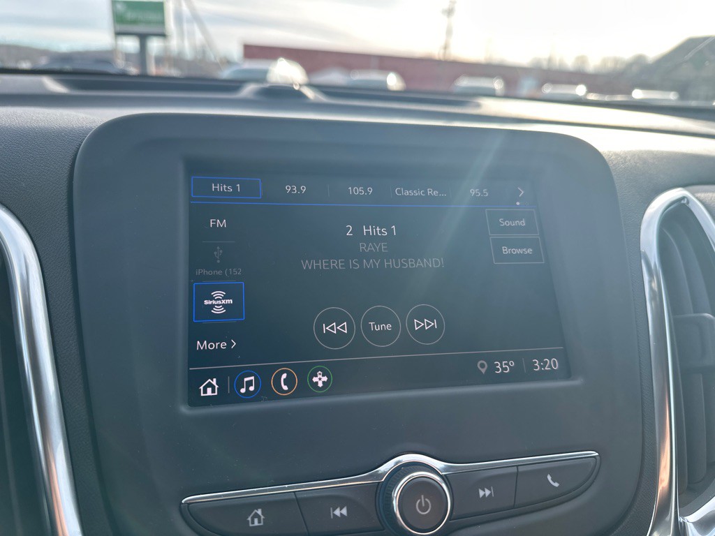 2022 Chevrolet Equinox Image 18