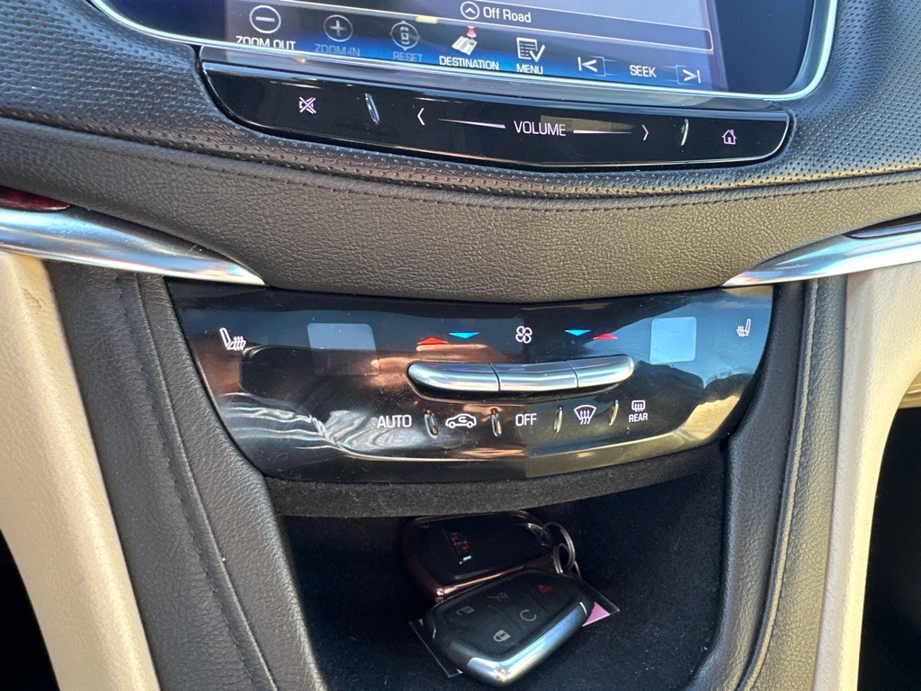 2017 Cadillac XT5 Image 20