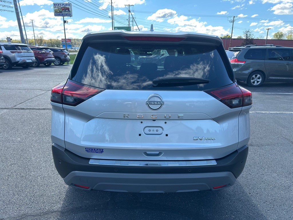 2023 Nissan Rogue Image 4