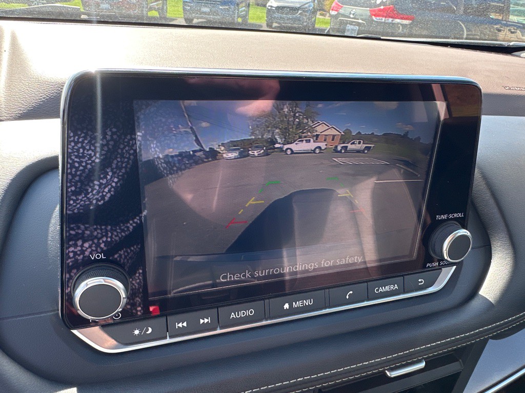 2023 Nissan Rogue Image 17