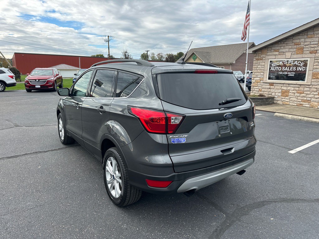 2019 Ford Escape Image 3