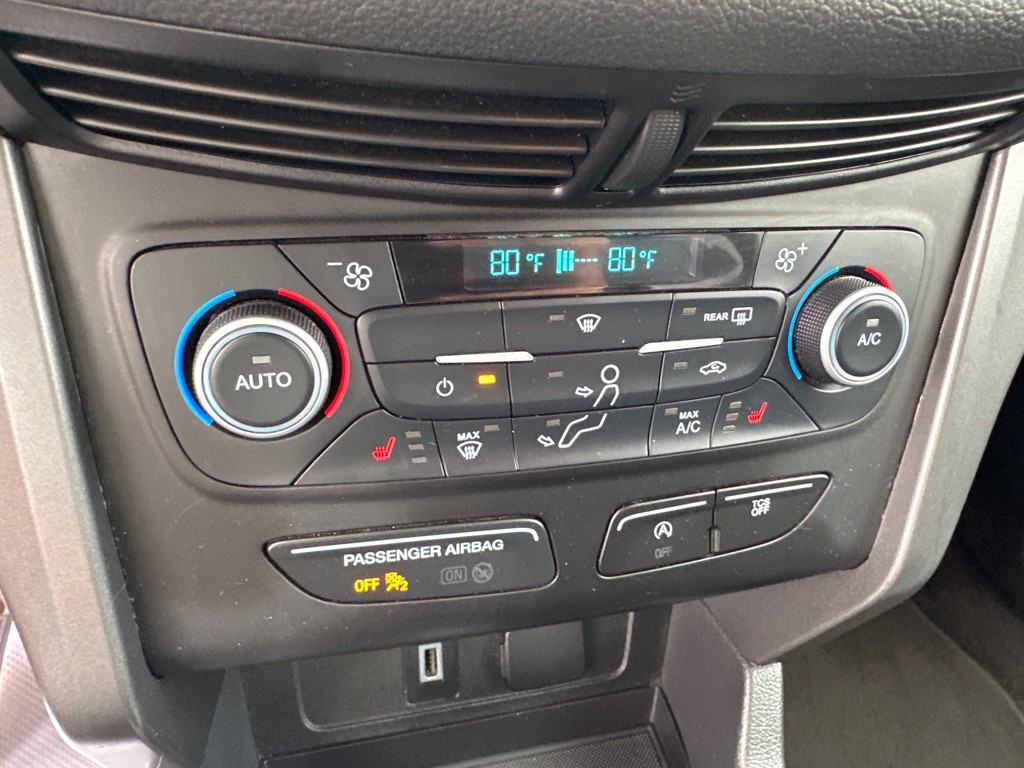 2019 Ford Escape Image 18