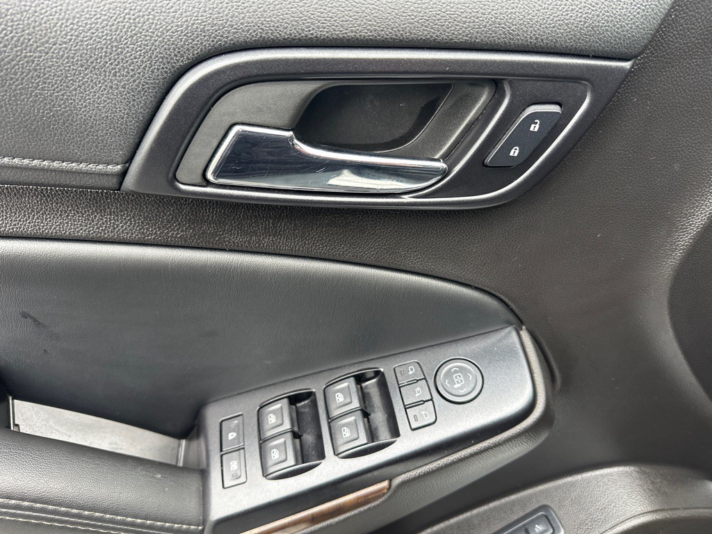 2015 Chevrolet Tahoe Image 10