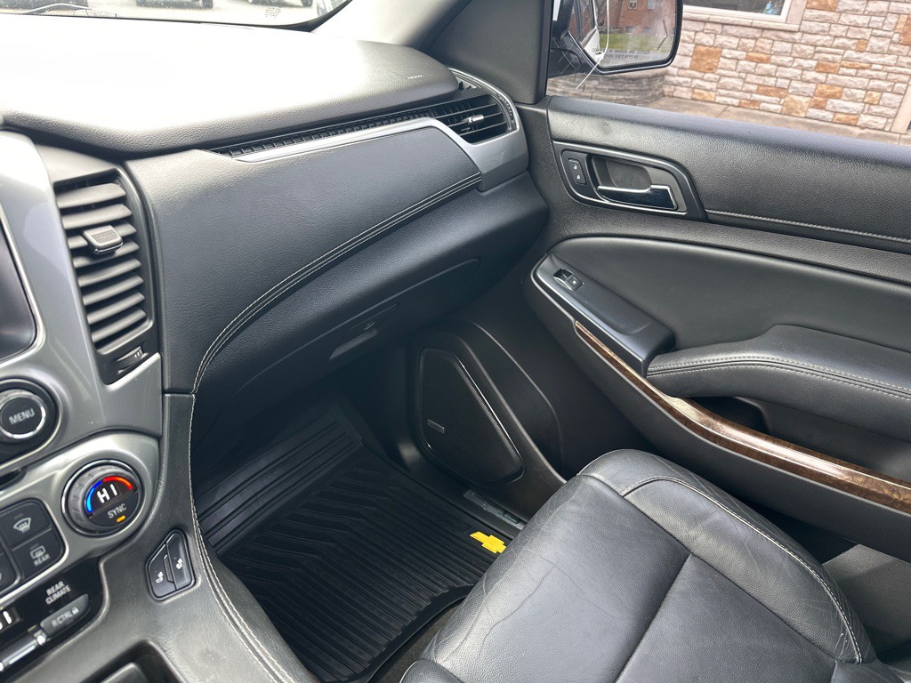 2015 Chevrolet Tahoe Image 22
