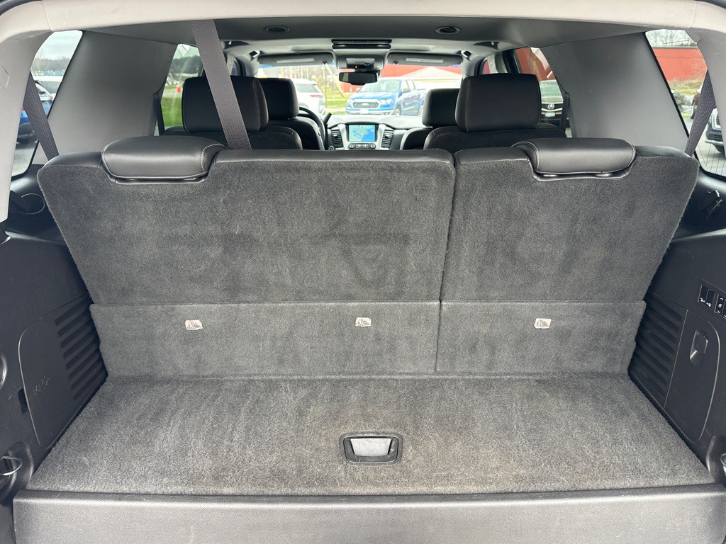 2015 Chevrolet Tahoe Image 33