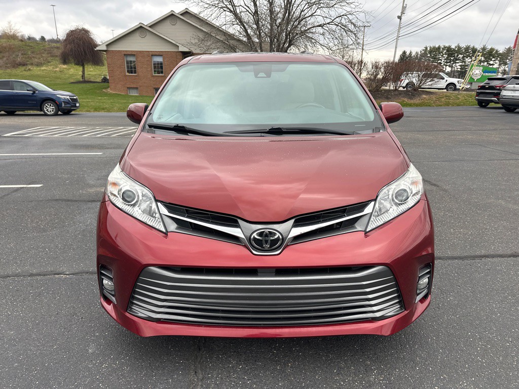 2019 Toyota Sienna Image 8