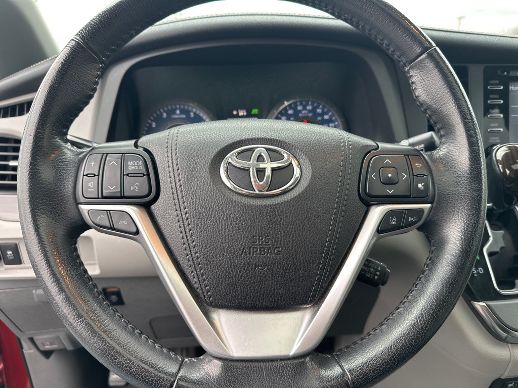 2019 Toyota Sienna Image 12
