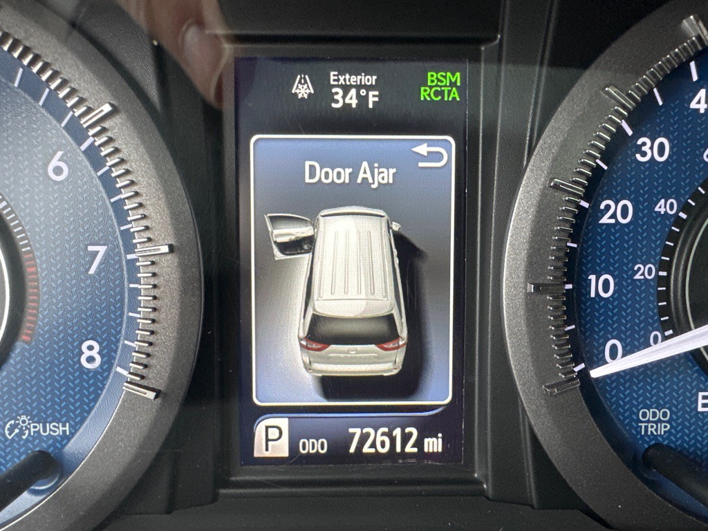 2019 Toyota Sienna Image 16