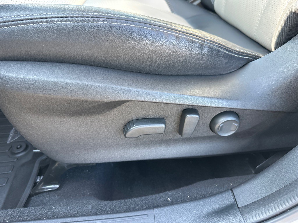 2020 Subaru Forester Image 23