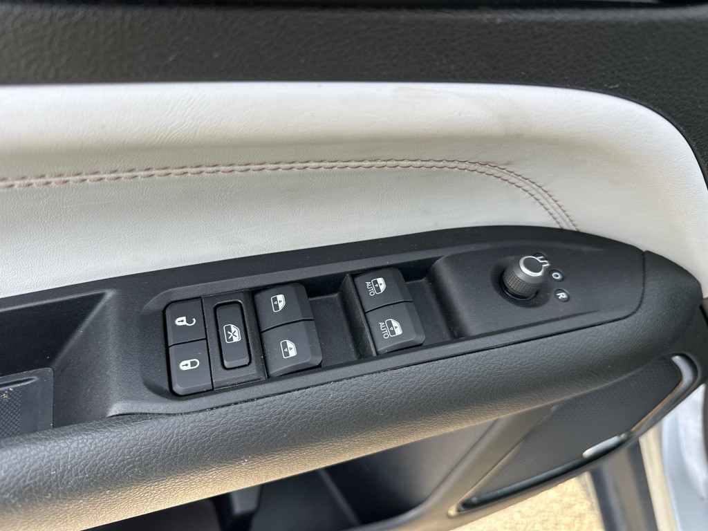 2022 Jeep Compass Image 10