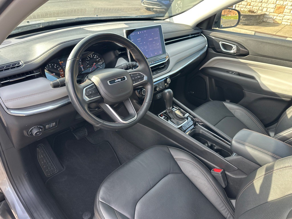 2022 Jeep Compass Image 11