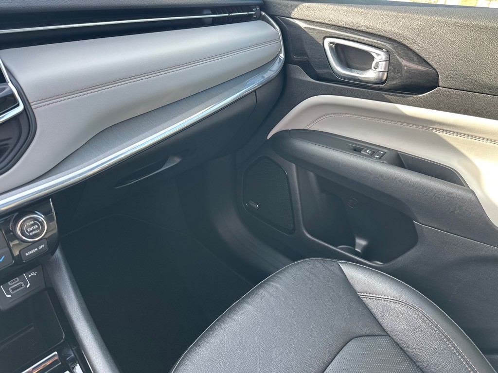 2022 Jeep Compass Image 21