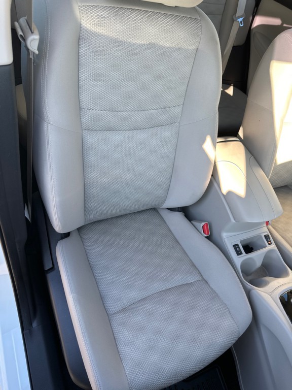 2022 Nissan Rogue Image 25