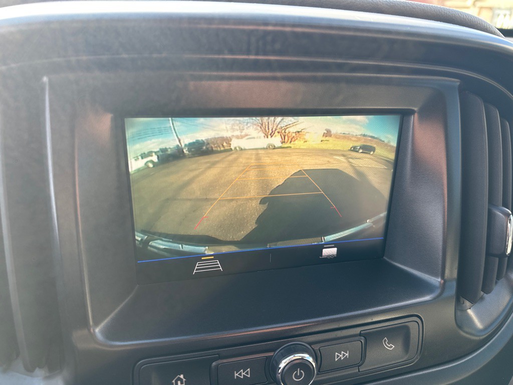 2022 GMC Canyon Image 16