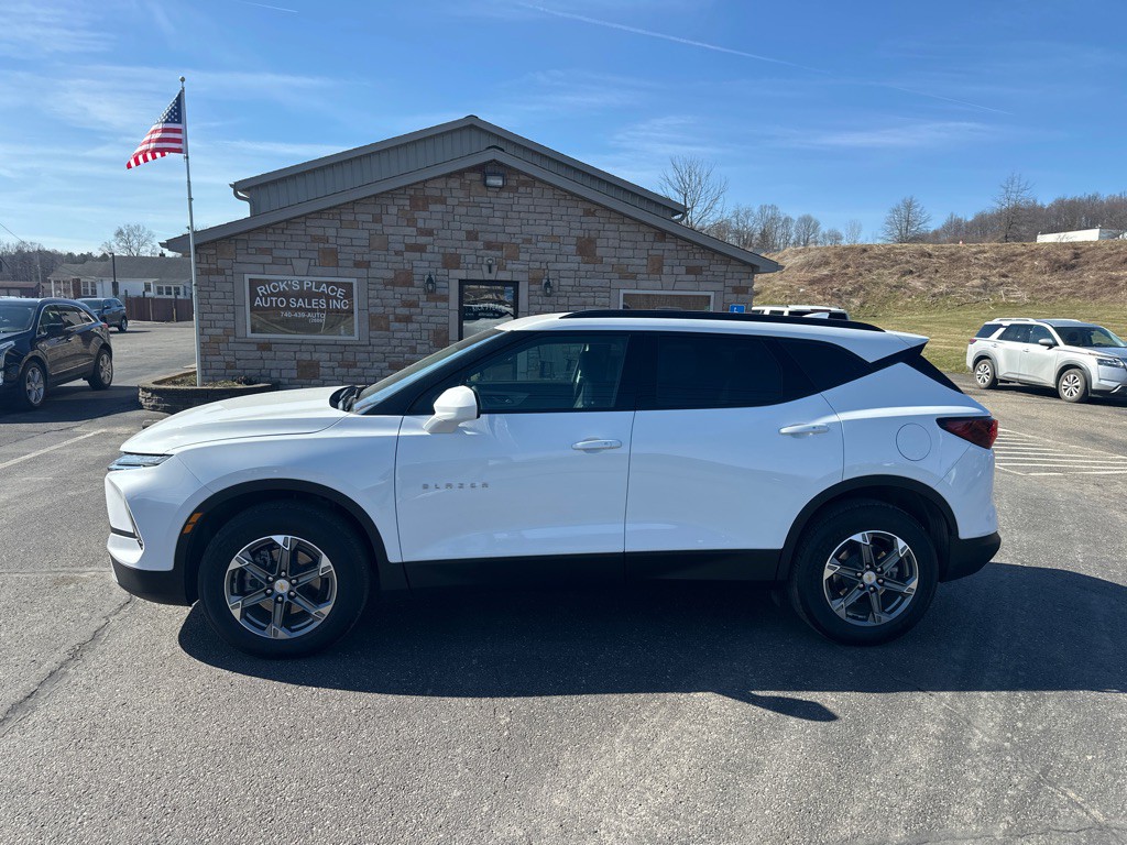 2024 Chevrolet Blazer Image 2