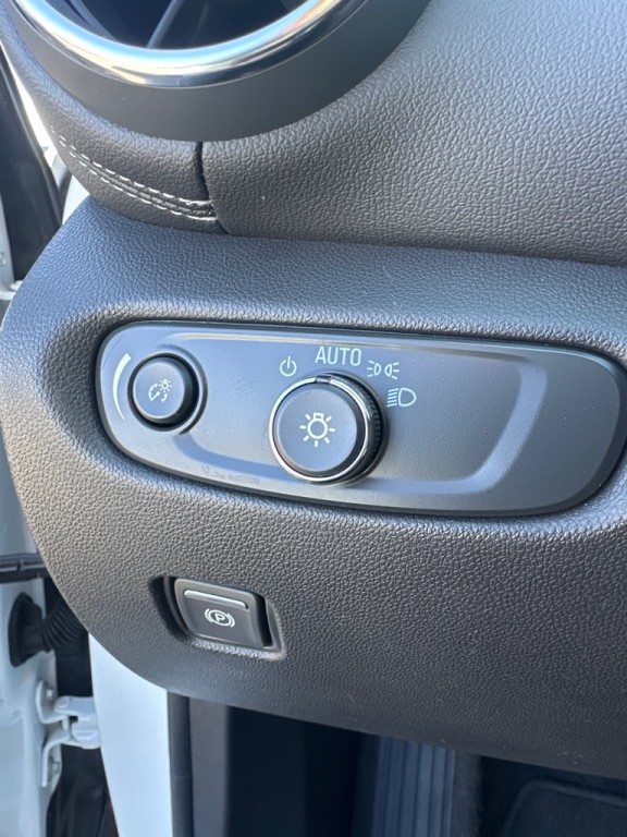 2024 Chevrolet Blazer Image 11