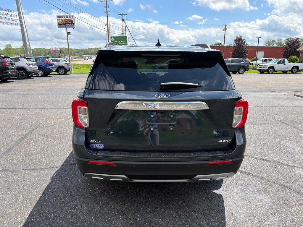 2023 Ford Explorer Image 4