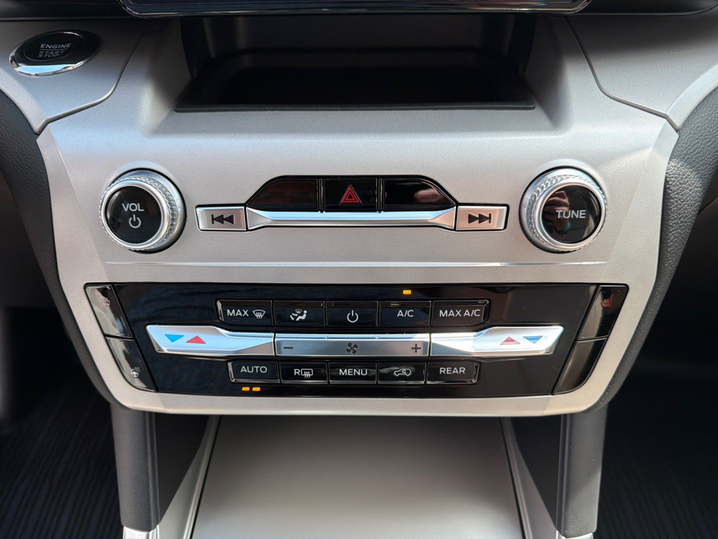 2023 Ford Explorer Image 20