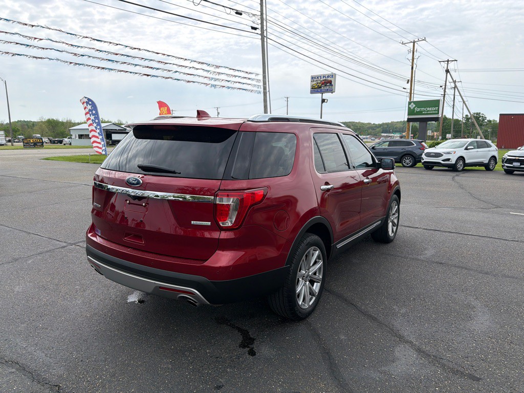 2017 Ford Explorer Image 5