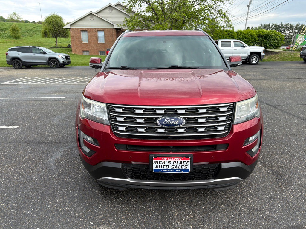 2017 Ford Explorer Image 8