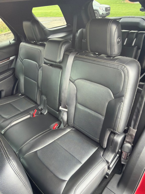 2017 Ford Explorer Image 29