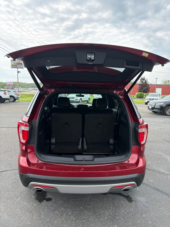 2017 Ford Explorer Image 33