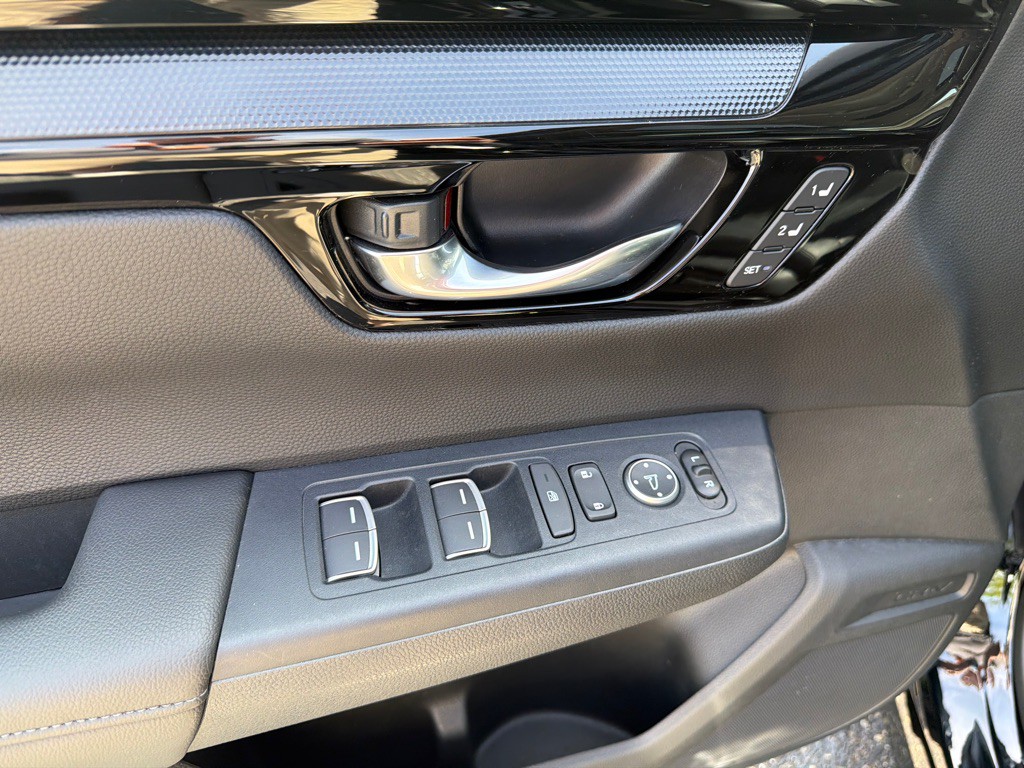 2025 Honda CR-V Image 10