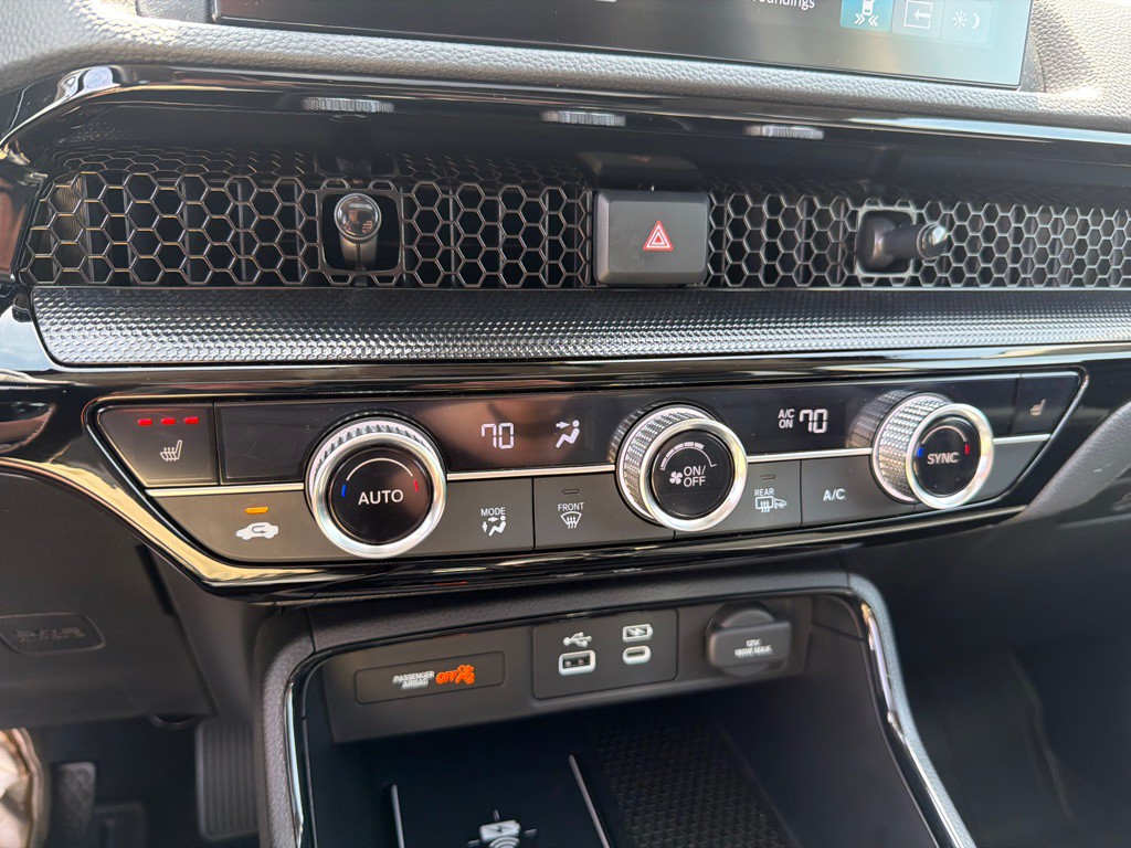 2025 Honda CR-V Image 18