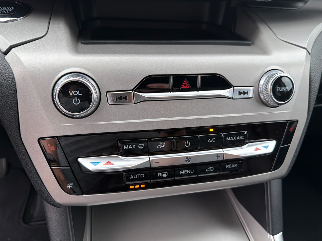 2022 Ford Explorer Image 19