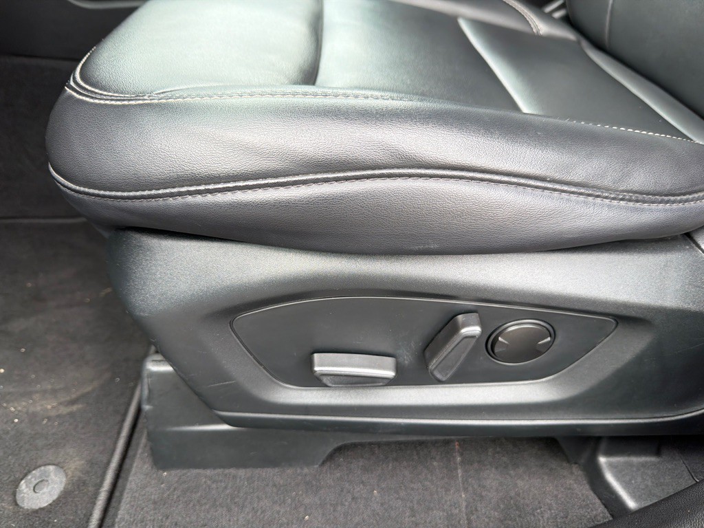 2022 Ford Explorer Image 24