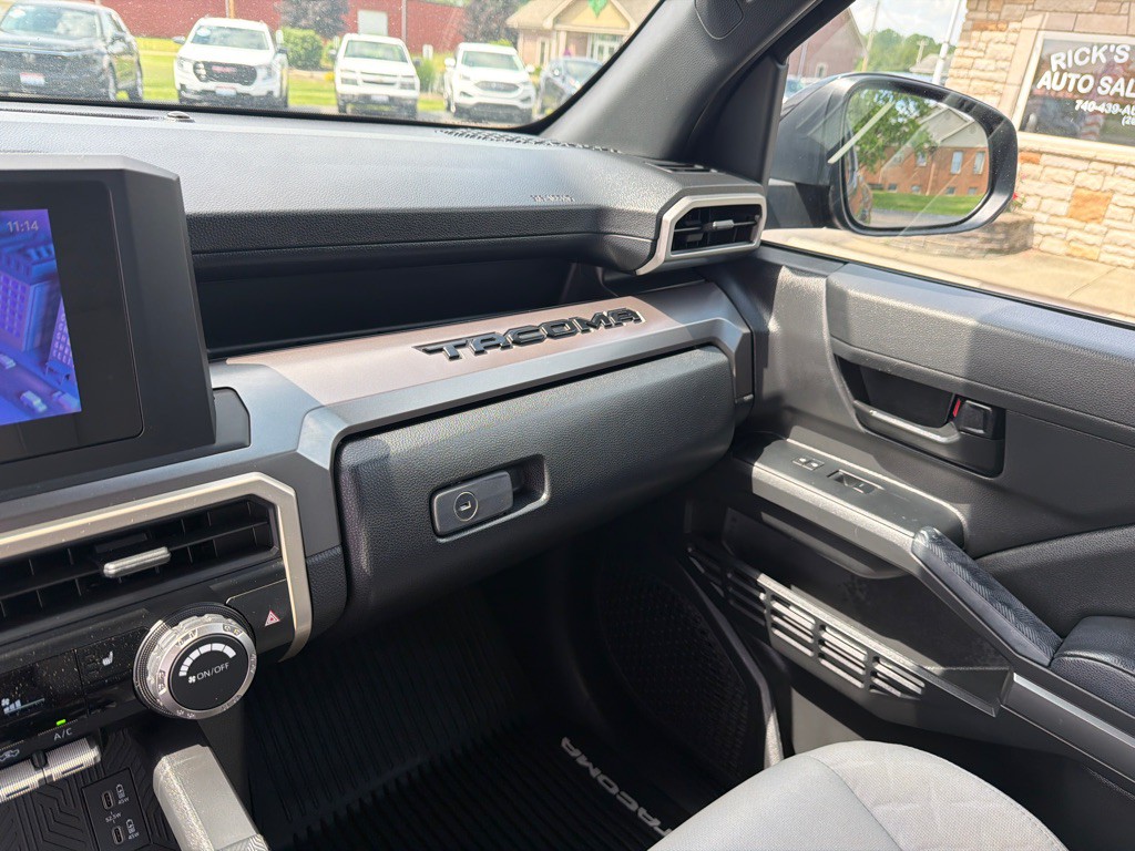 2024 Toyota Tacoma Image 23