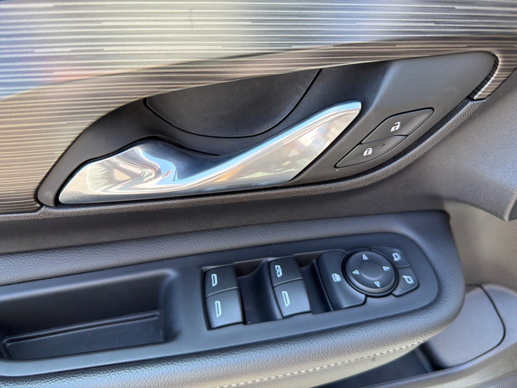 2024 GMC Terrain Image 10