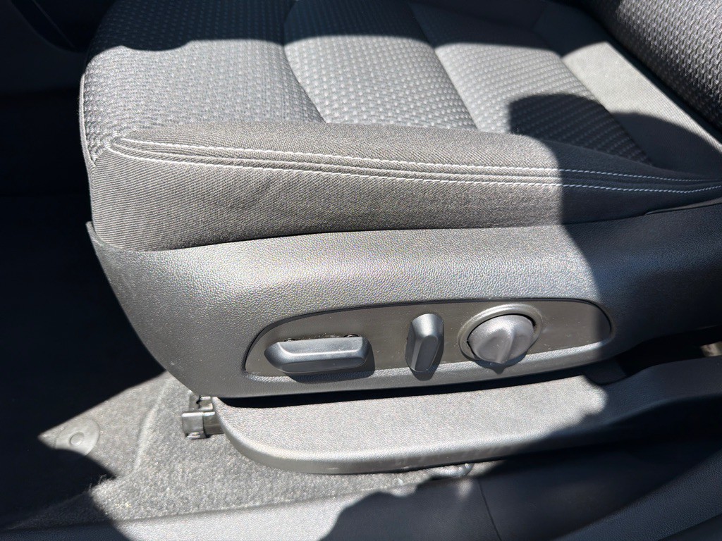 2024 GMC Terrain Image 24
