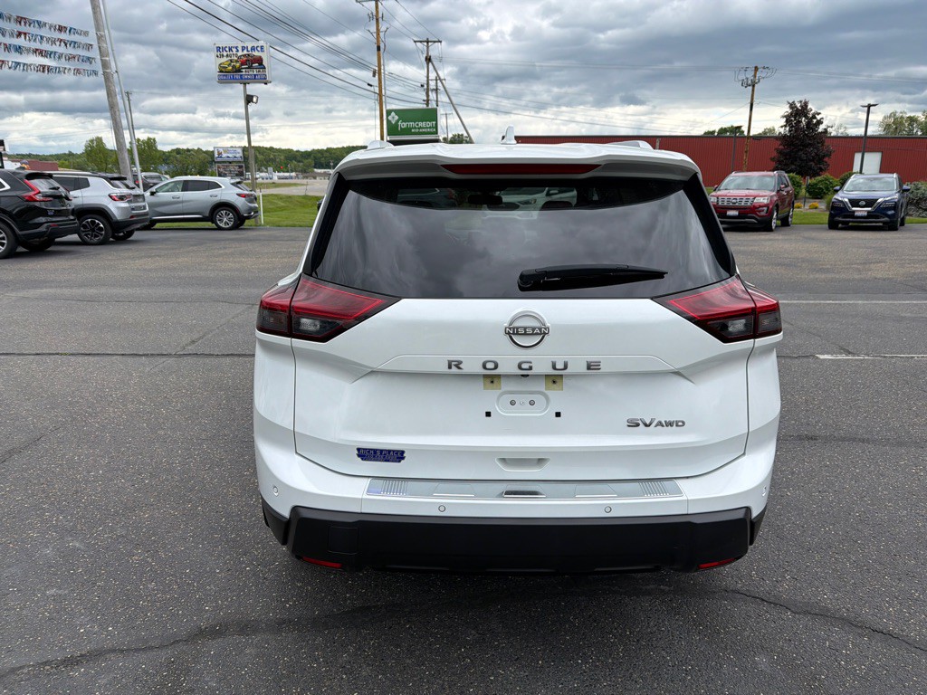 2024 Nissan Rogue Image 4