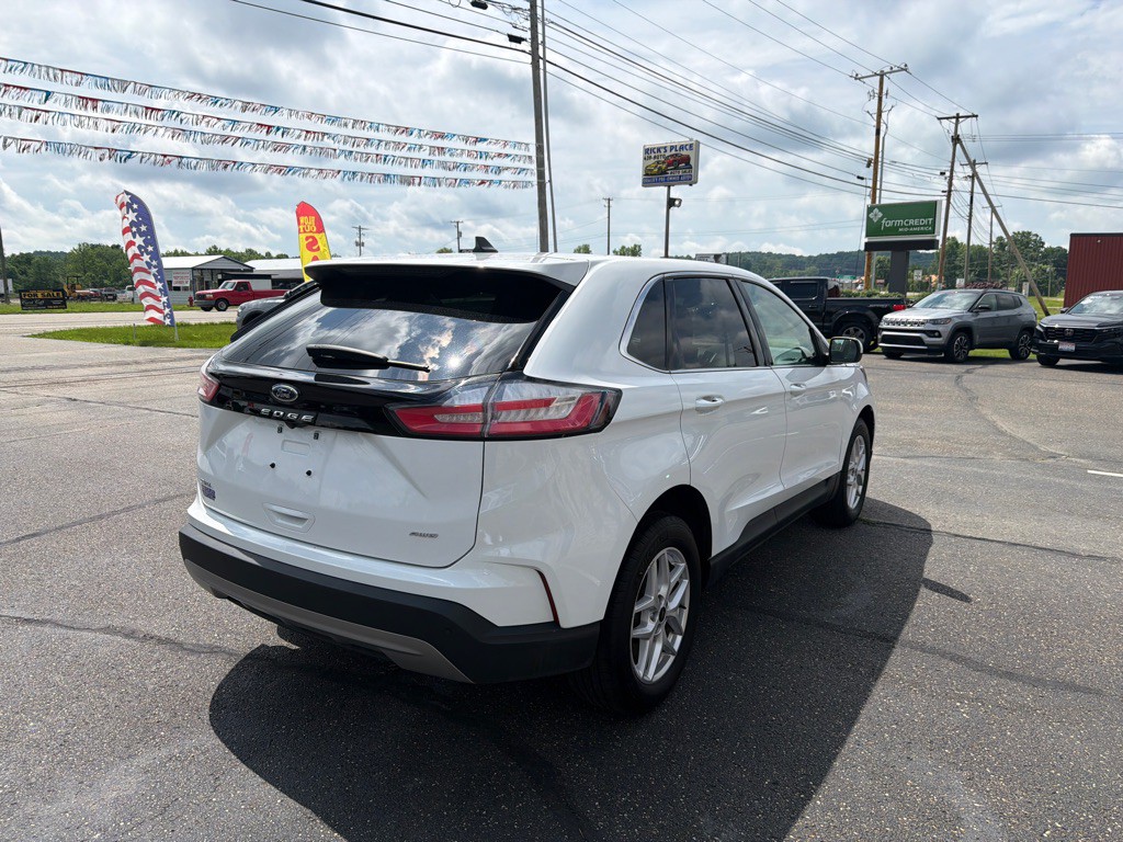 2024 Ford Edge Image 5