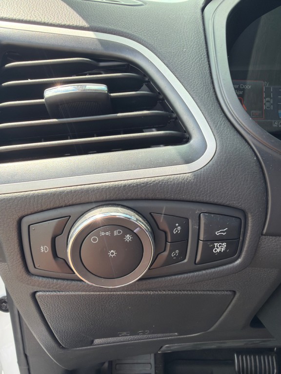 2024 Ford Edge Image 12