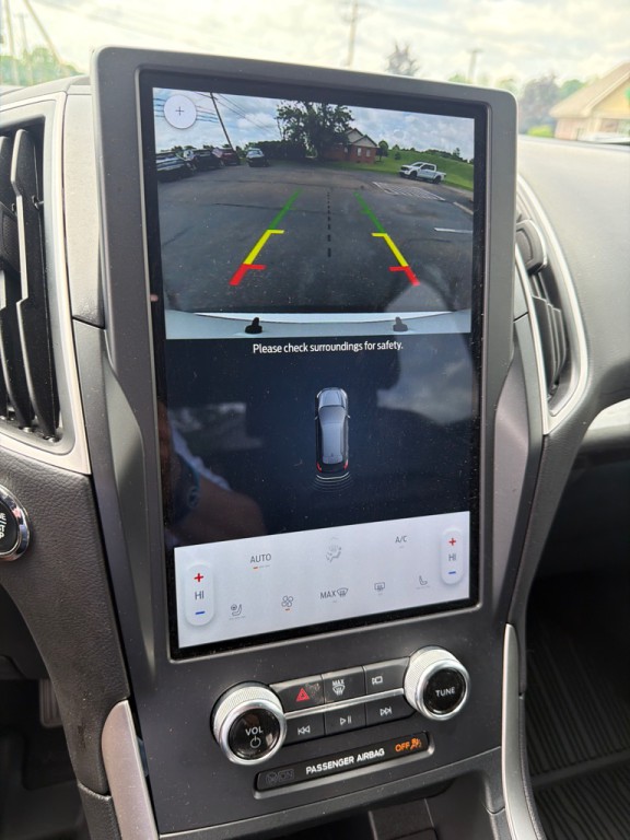 2024 Ford Edge Image 18