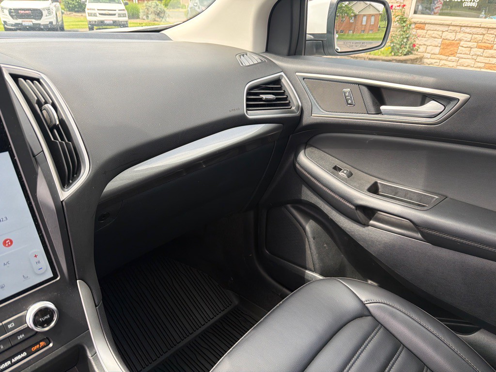 2024 Ford Edge Image 21