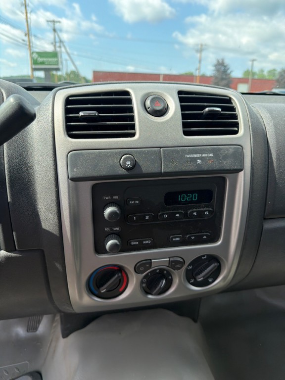2011 Chevrolet Colorado Image 14