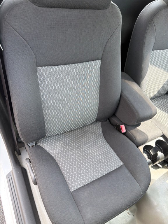 2011 Chevrolet Colorado Image 17