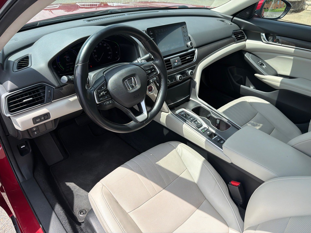 2018 Honda Accord Image 11
