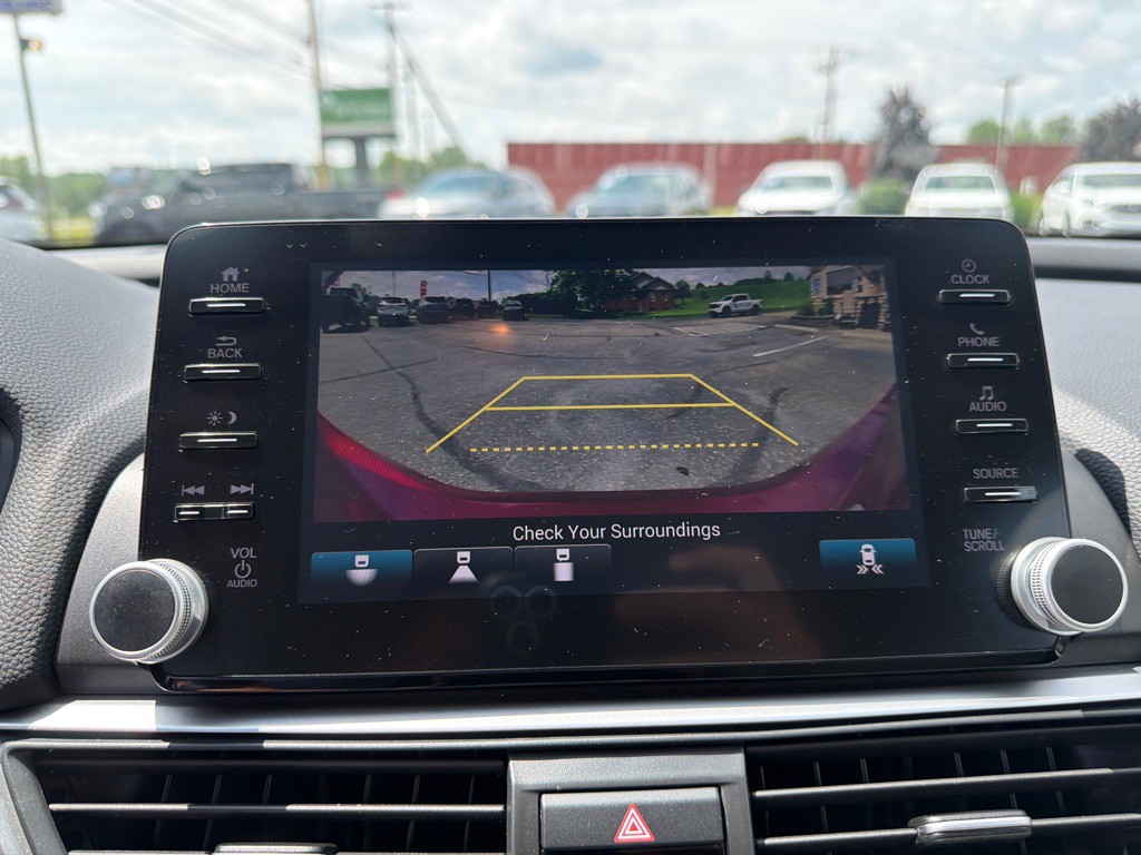 2018 Honda Accord Image 18