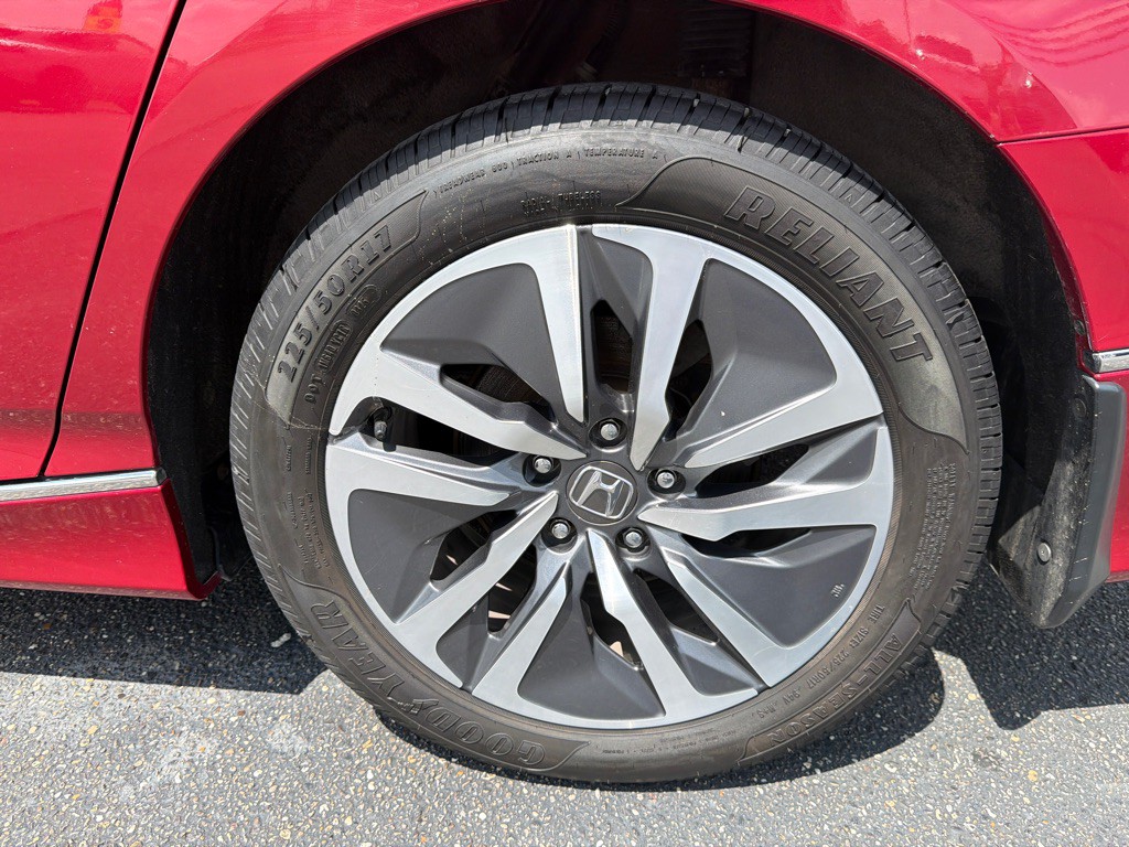 2018 Honda Accord Image 31